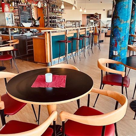 Highway Hotel Herbolzheim Ngoại thất bức ảnh