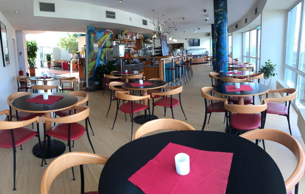 Highway Hotel Herbolzheim Ngoại thất bức ảnh