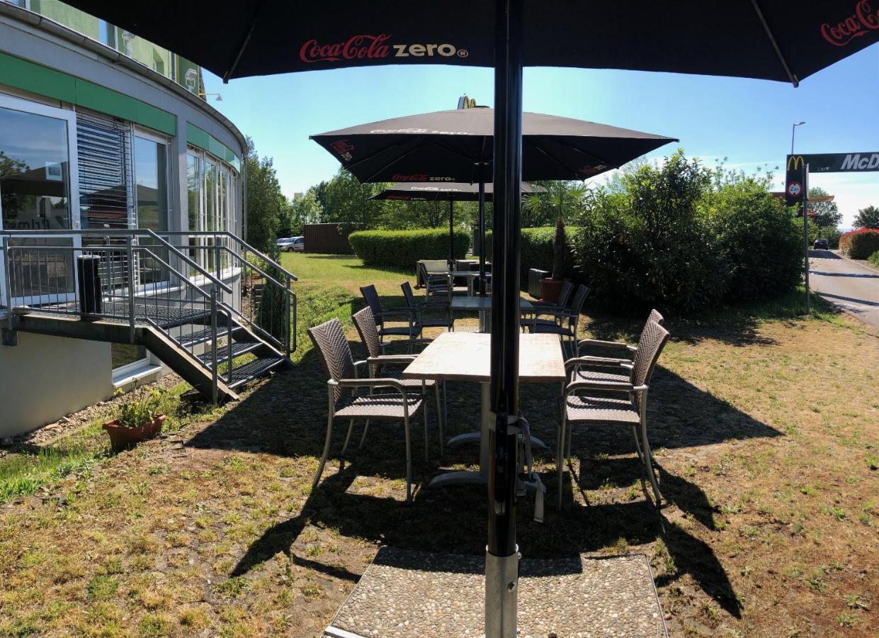 Highway Hotel Herbolzheim Ngoại thất bức ảnh
